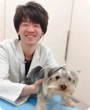 獣医師　黒岡　雷蔵