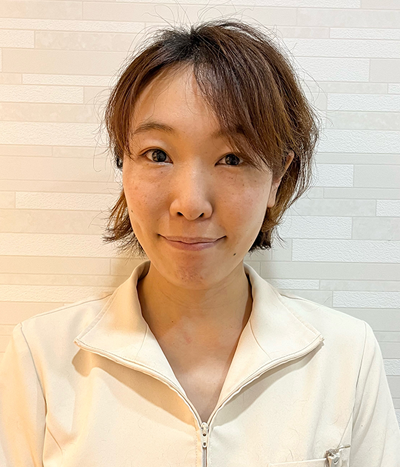 写真：トリマー 廣島　梓